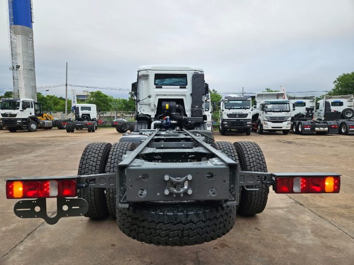 TX 300 Chasis (5)